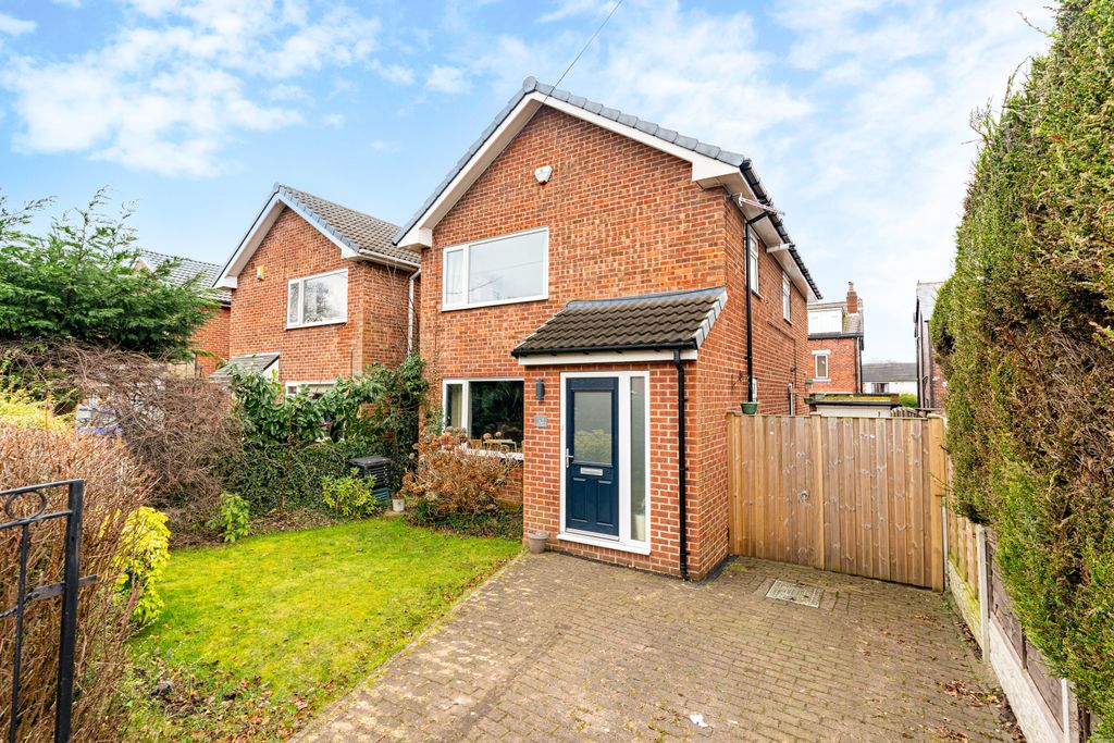 Property photo 1 of 34 Dentonavenue2