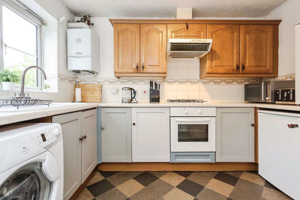 Property photo 3 of 19