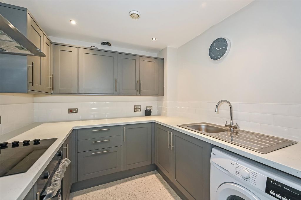 Property photo 3 of 20 Sketch_Ph15_4758705.Jpg