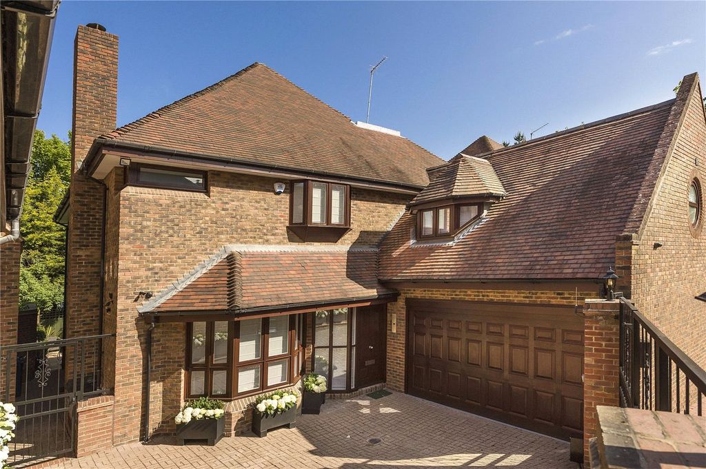 Property photo 2 of 13 Picture No. 22