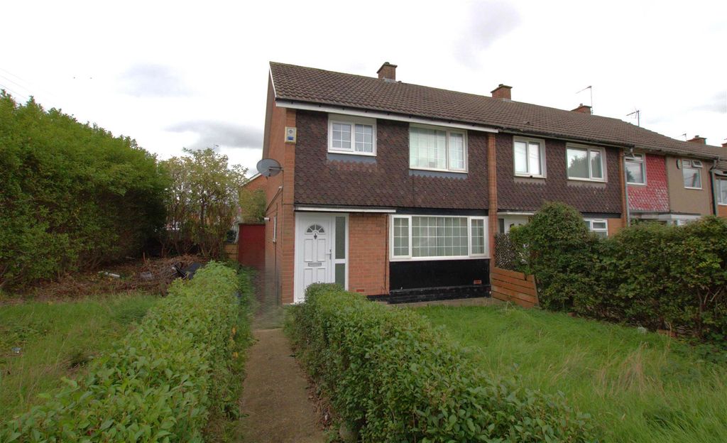 Property photo 1 of 14 Front