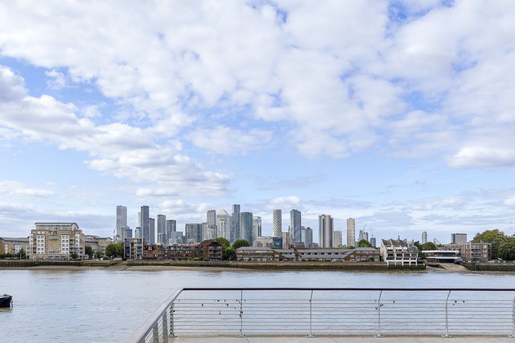 Property photo 2 of 10 094A2994