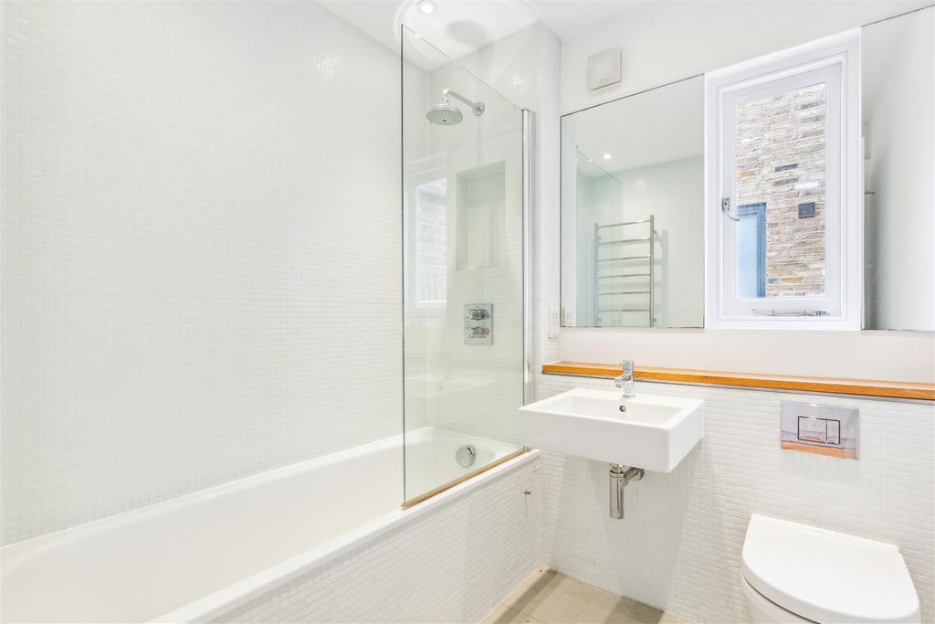 Property photo 2 of 15 8 (2).Jpg