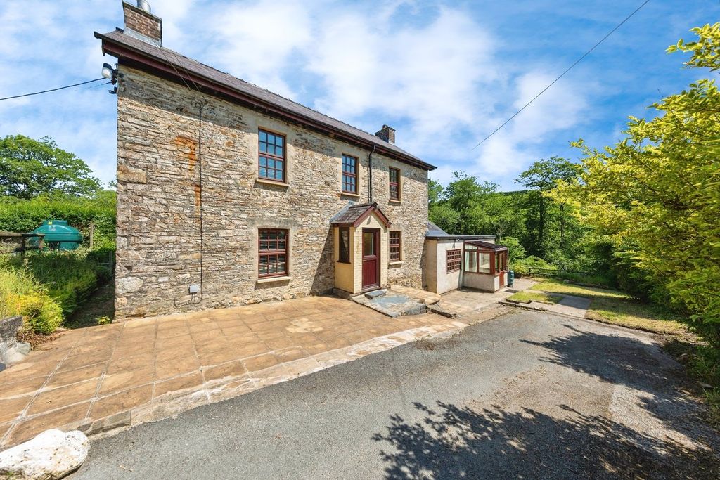 Property photo 1 of 38