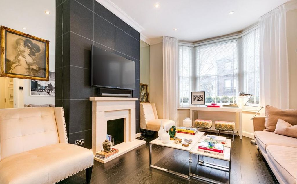 Property photo 1 of 9 Screenshot_16-1-2026_16843_Www.Lonres.Com.Jpeg