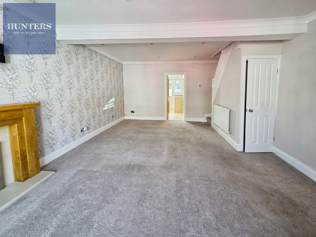 Property photo 2 of 12 Pbox-Img.Jpg