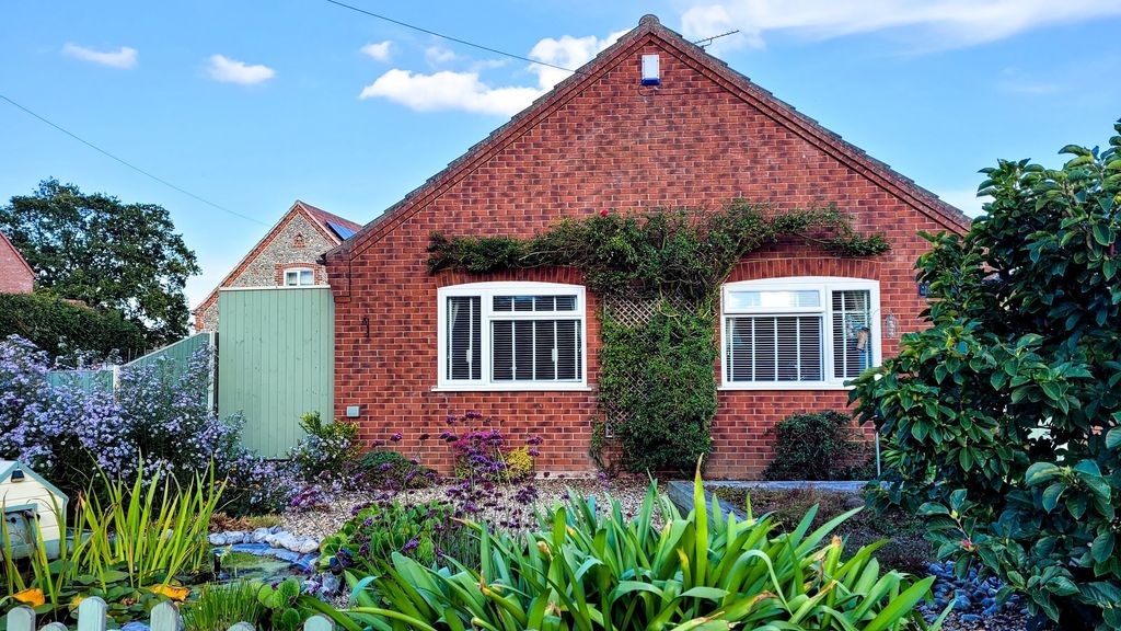 Property photo 1 of 43