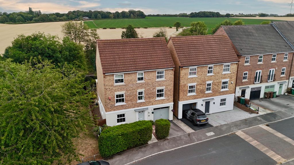 Property photo 1 of 27 Dji_Fly_20260728_092612_0904_1785227292877_Photo