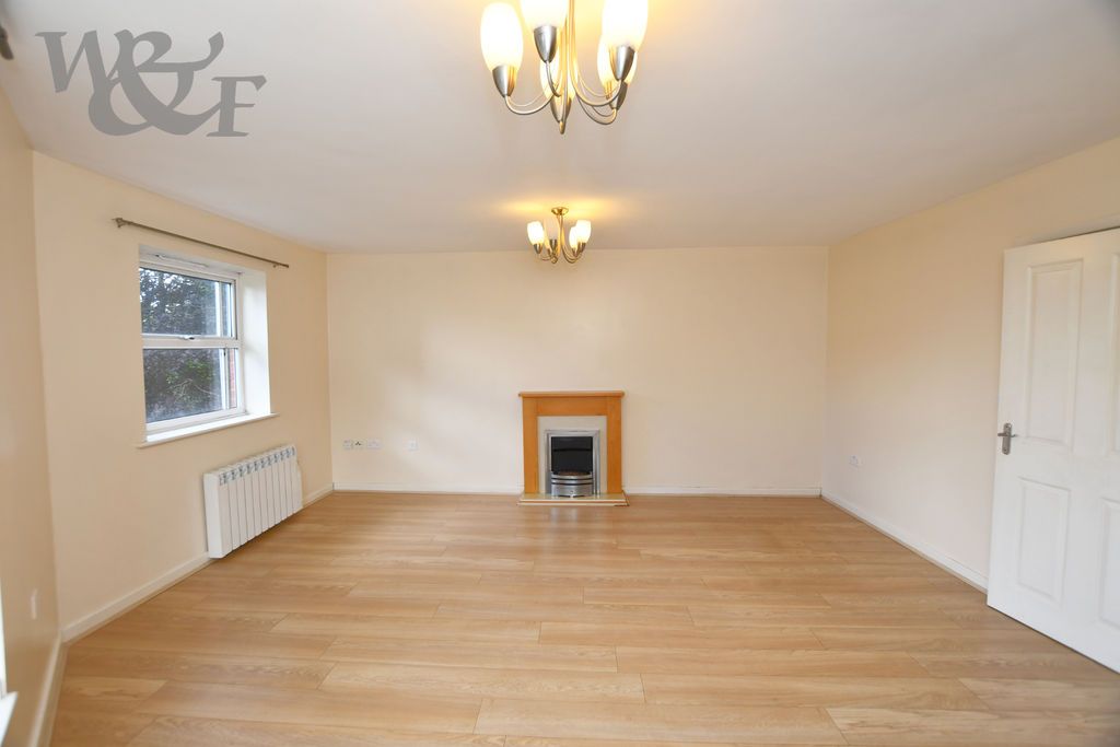 Property photo 3 of 26 Photo 28