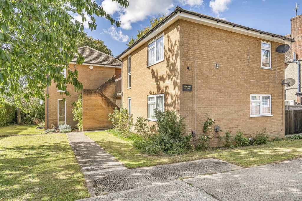 Property photo 1 of 21