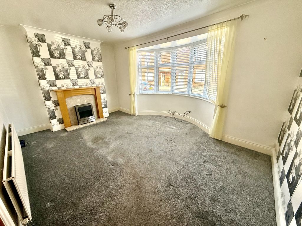 Property photo 2 of 9 Img_2445