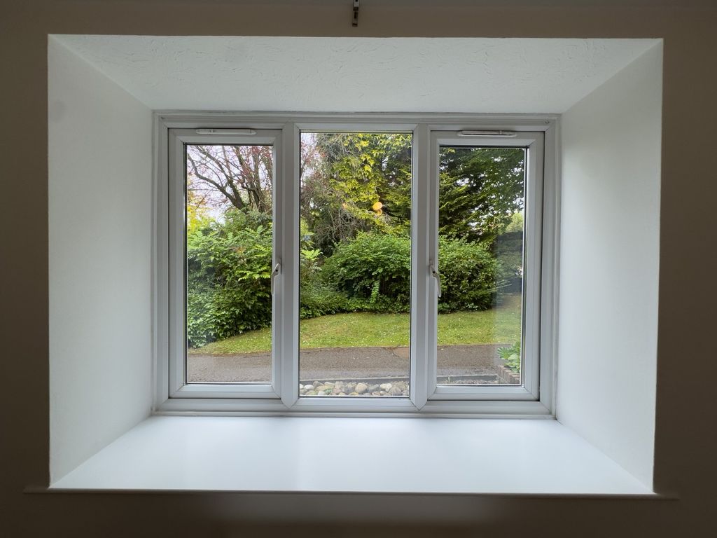 Property photo 2 of 12 4159991