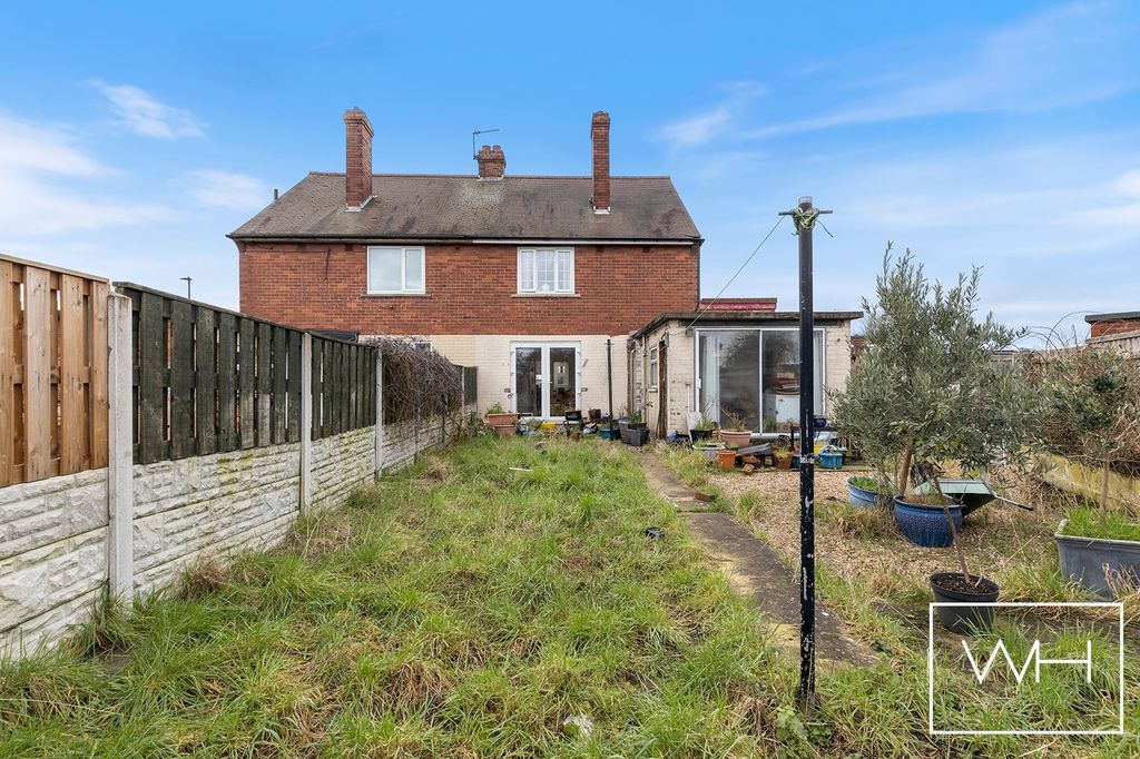 Property photo 1 of 20 46 Haslemere Grove Bentley 21_297