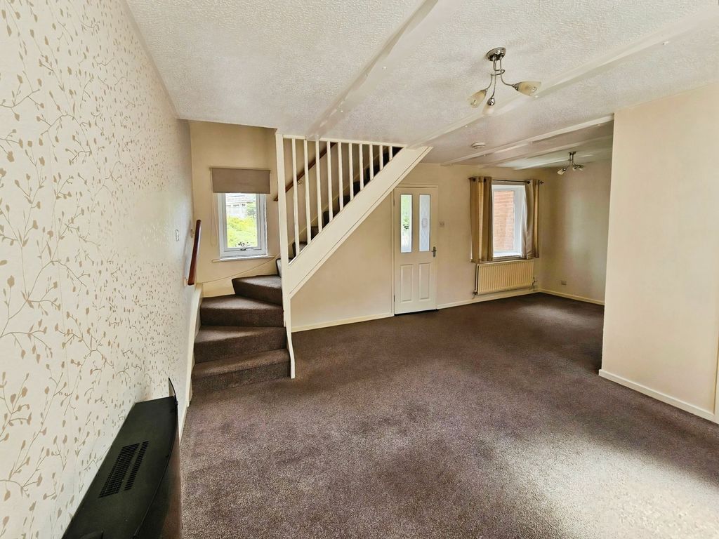 Property photo 3 of 11 Photo 9