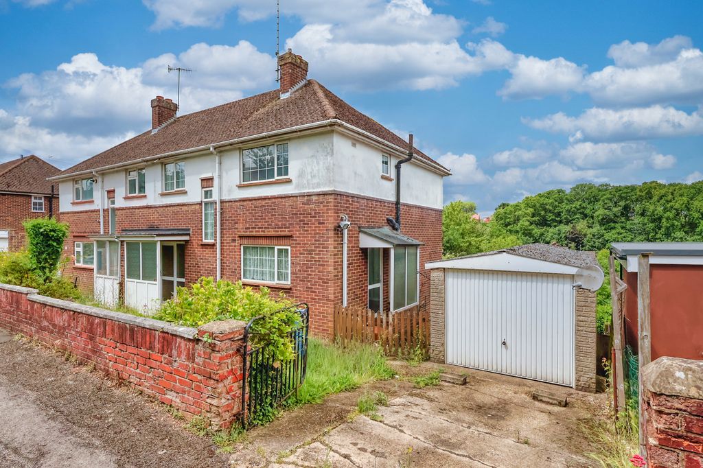 Property photo 1 of 14 Picture No. 01