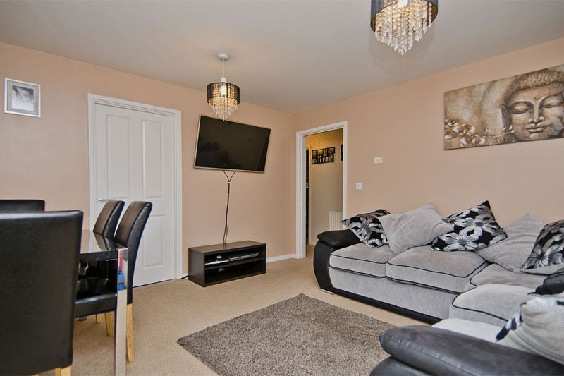 Property photo 3 of 15 Photo 14