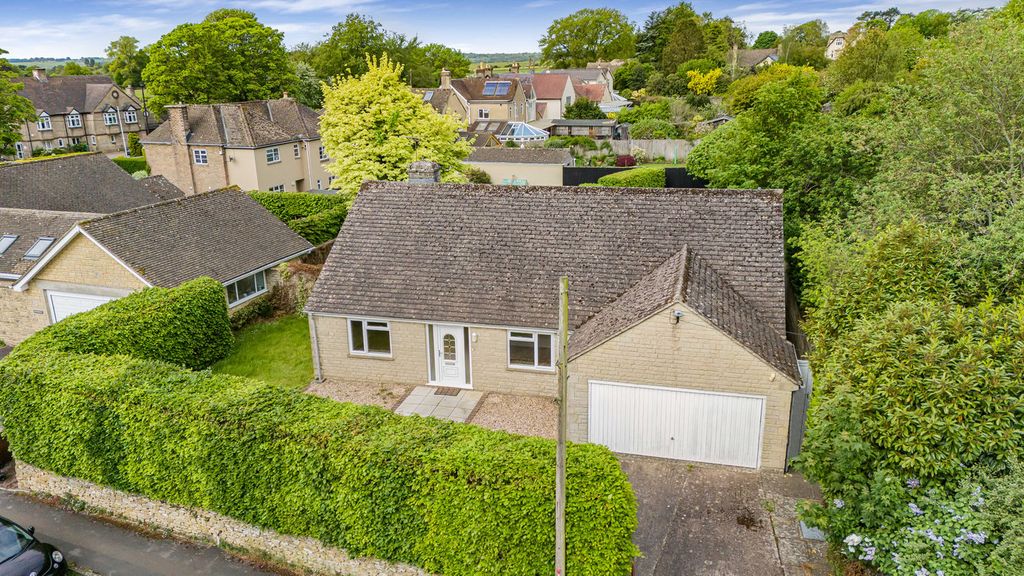Property photo 1 of 23
