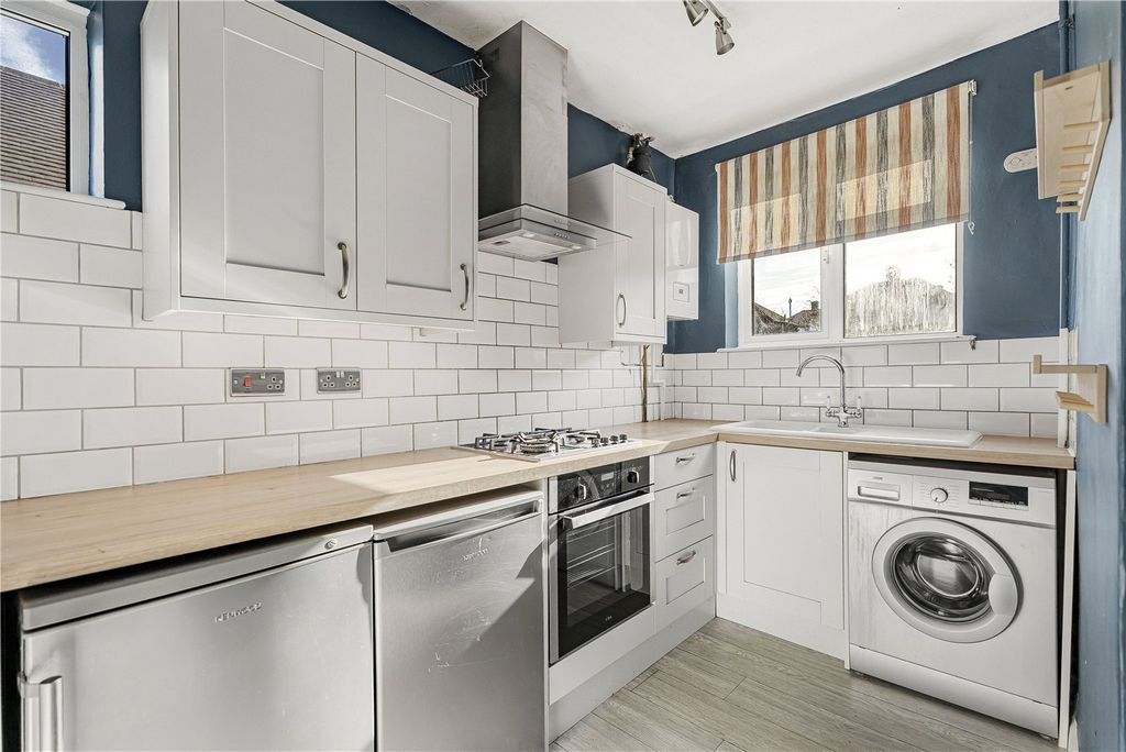 Property photo 2 of 12 Picture No. 07