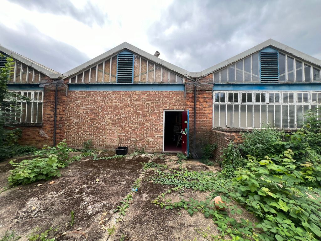 Property photo 3 of 11 Photo 10