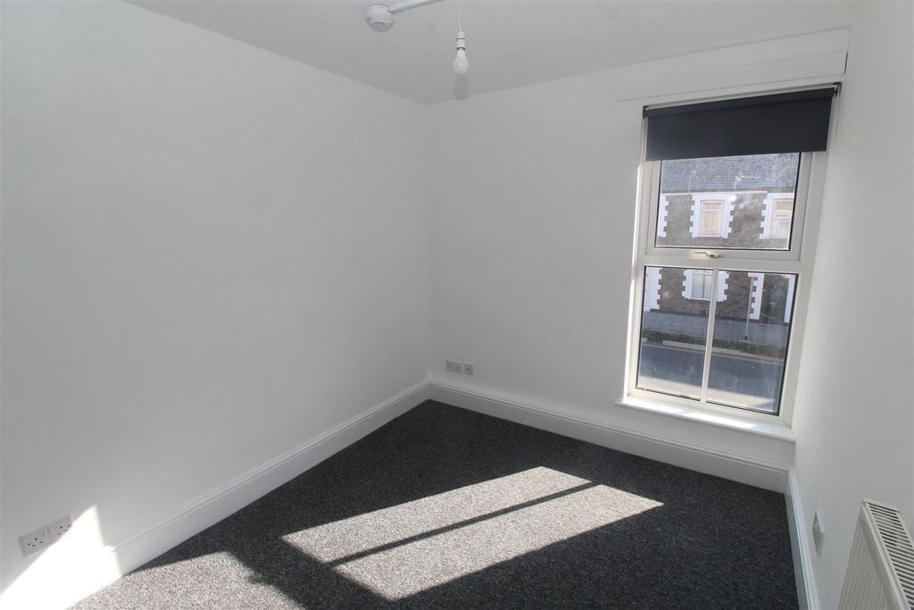 Property photo 2 of 10 Img_0574.Jpg