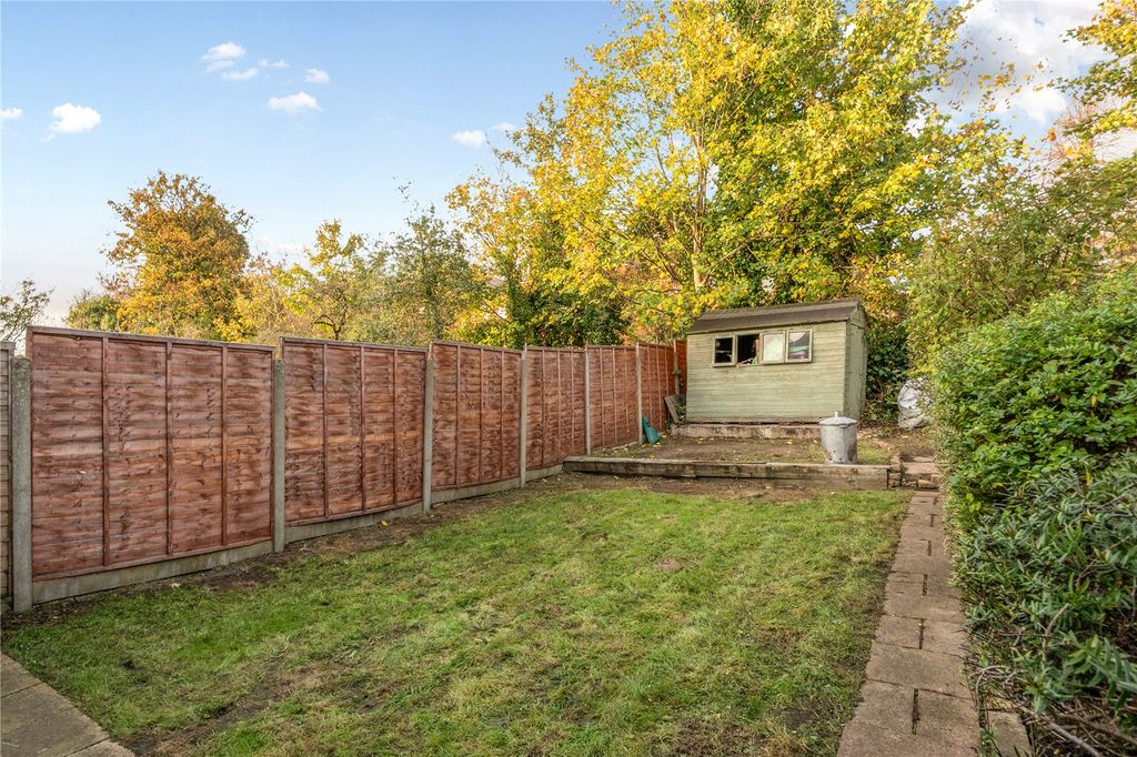 Property photo 3 of 16 Picture No. 15