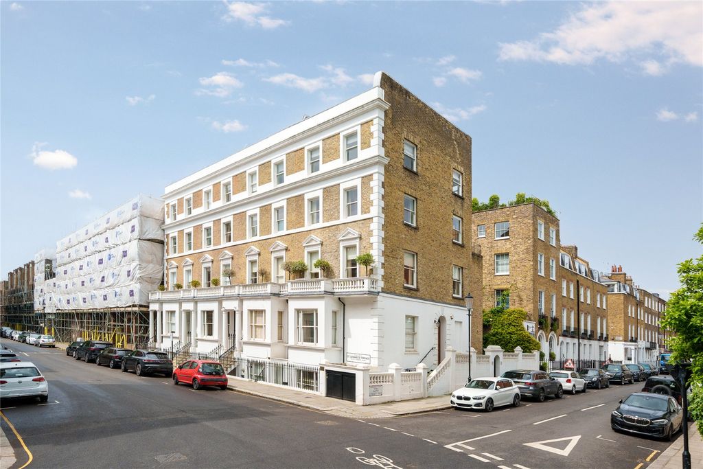 Property photo 2 of 14 St Leonards Terrace