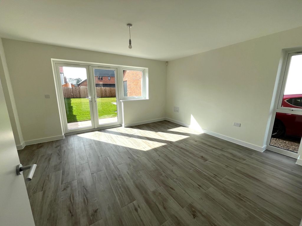 Property photo 2 of 12 Living Room