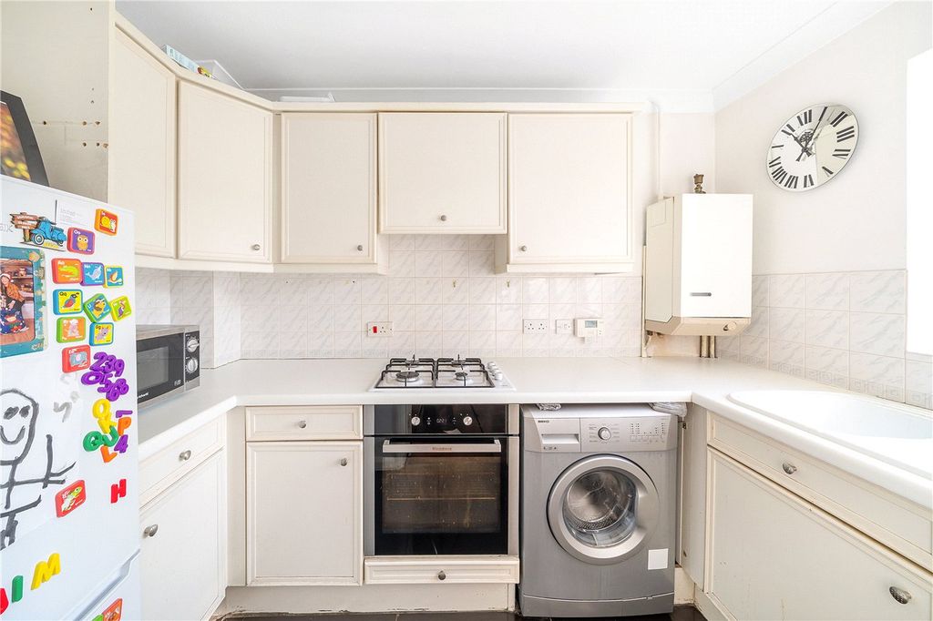 Property photo 3 of 9 Picture No. 06