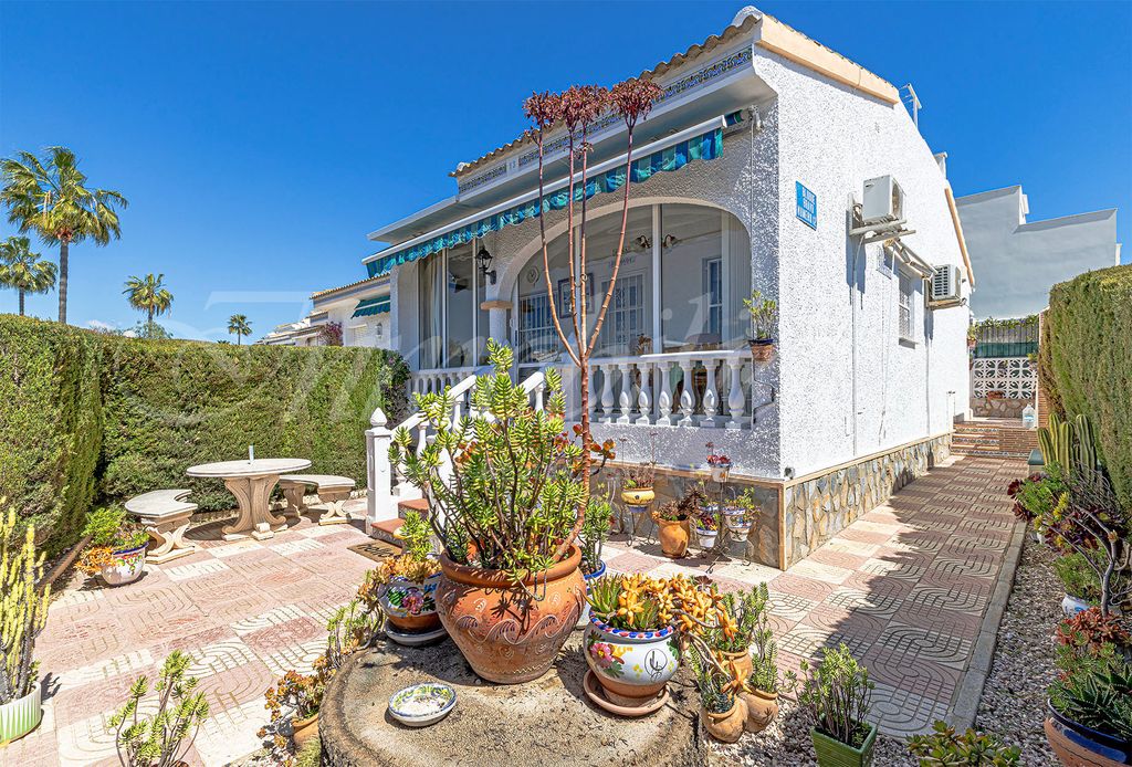 Property photo 1 of 21