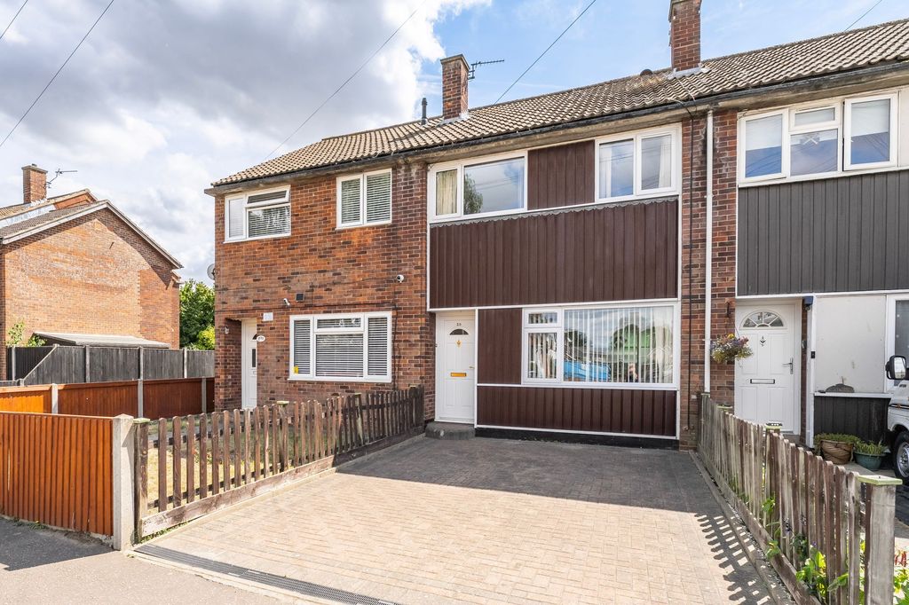 Property photo 1 of 16