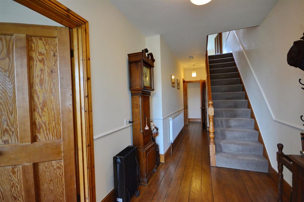 Property photo 3 of 32 Mwg_8703.Jpg