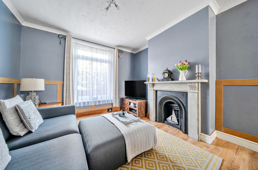Property photo 2 of 12 1454609-16-69Fe41...