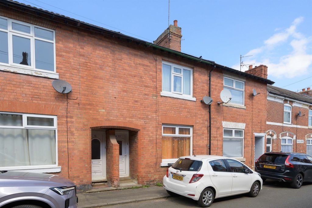 Property photo 1 of 7