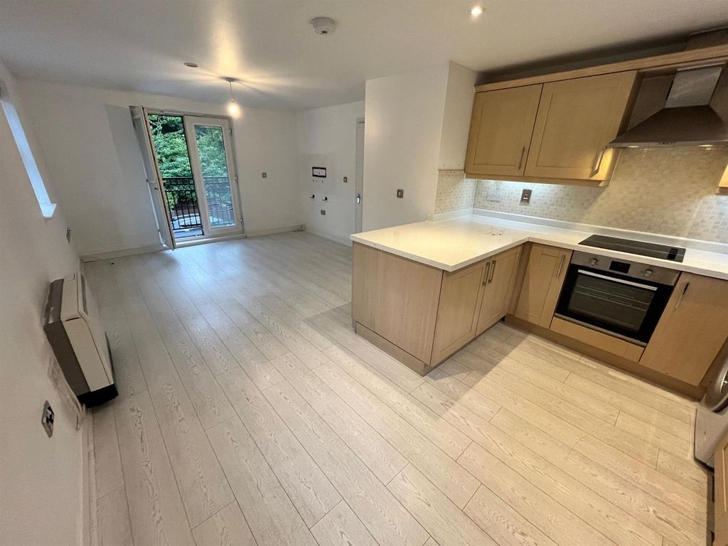 Property photo 3 of 13 Img-20251003-Wa0009.Jpg