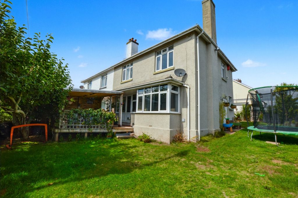 Property photo 1 of 19 1 - Picture No. 24