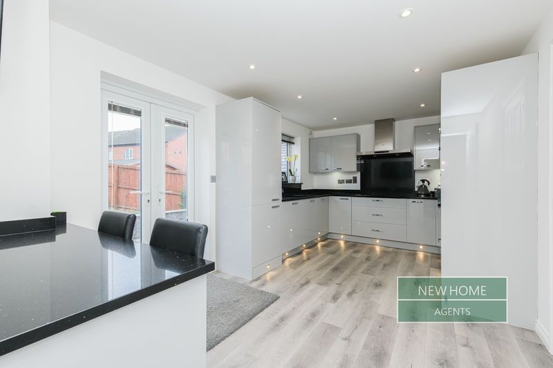 Property photo 2 of 26 Photo 8