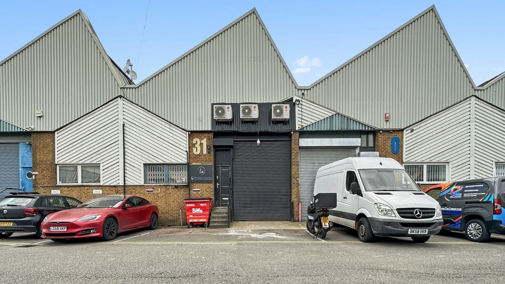 Property photo 1 of 15 Ware House, Cumberland Business Park, Park Royal Nw10 7Rt.