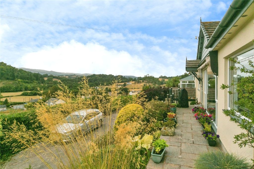 Property photo 1 of 25 Picture No. 47