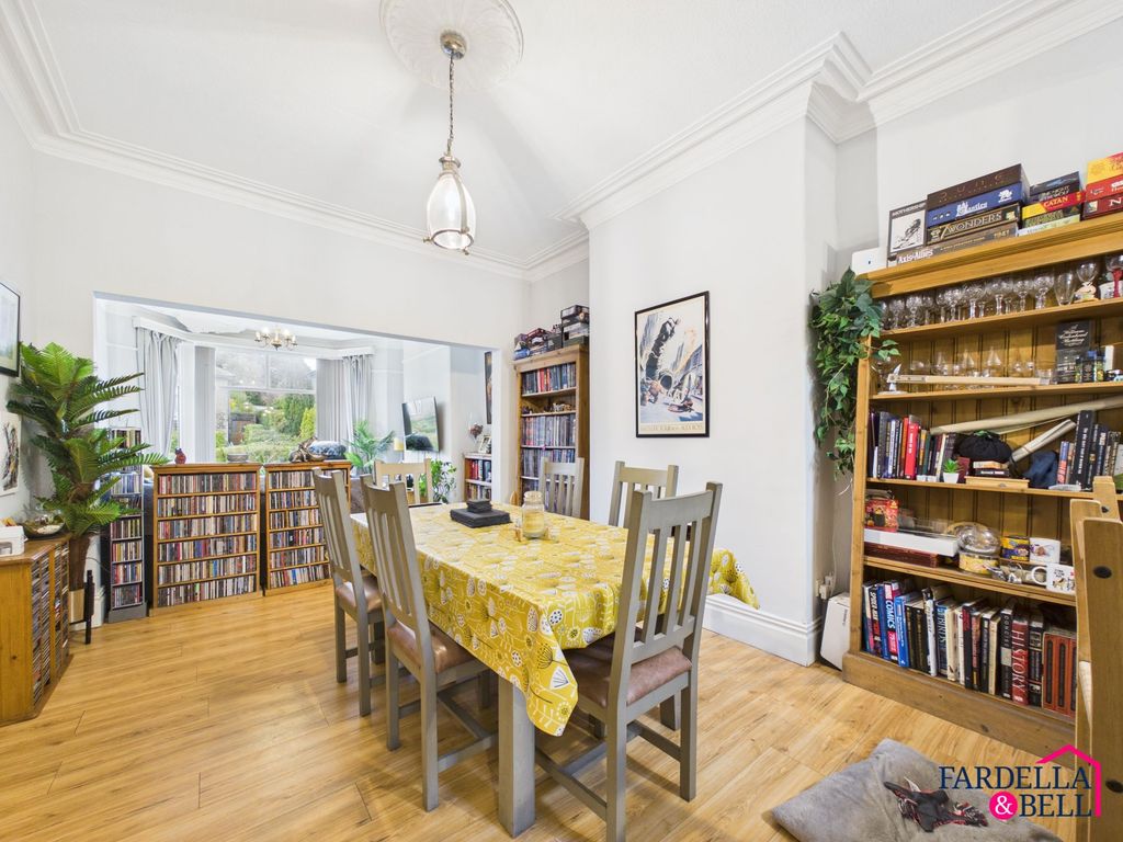 Property photo 3 of 22