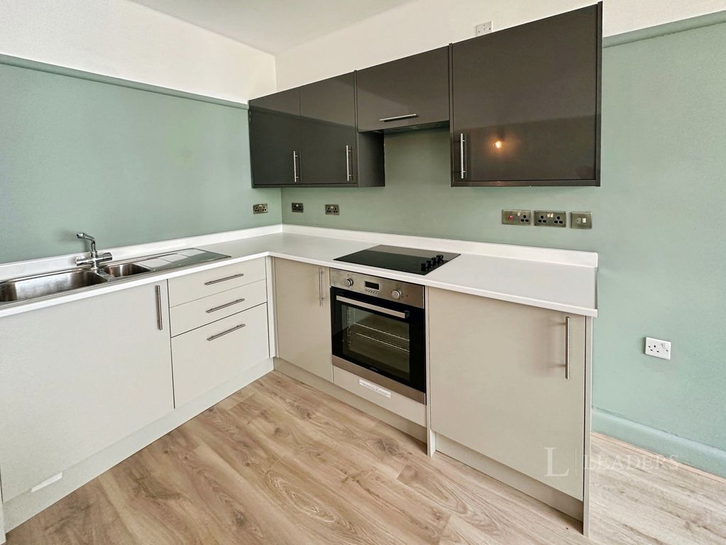 Property photo 3 of 14 Pbox-Img.Jpg