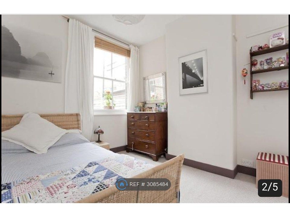 Property photo 3 of 13 Bedroom 2 (Historic Arrangement)
