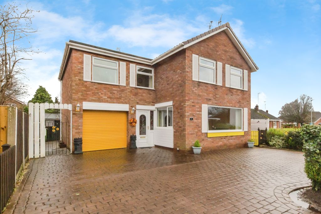 Property photo 1 of 25 Front External