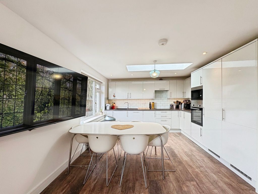 Property photo 2 of 29 5013006