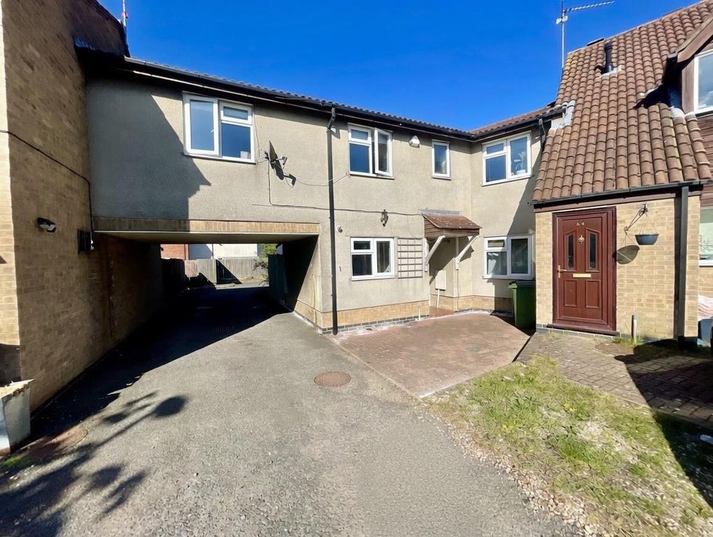 Property photo 1 of 9 Front.Jpg