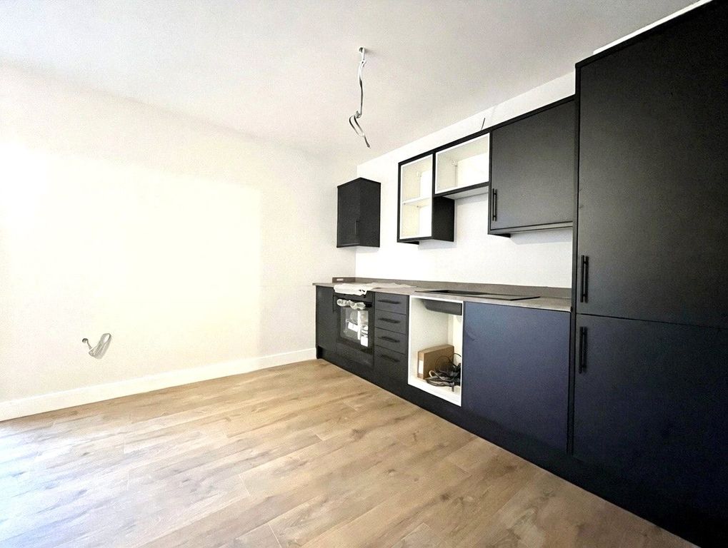 Property photo 3 of 6 Picture No. 07