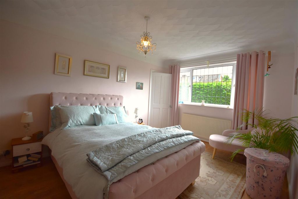 Property photo 2 of 13 Dsc_1849.Jpg