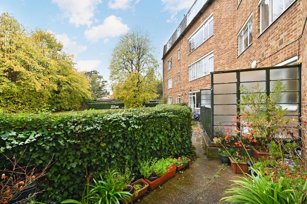 Property photo 3 of 15