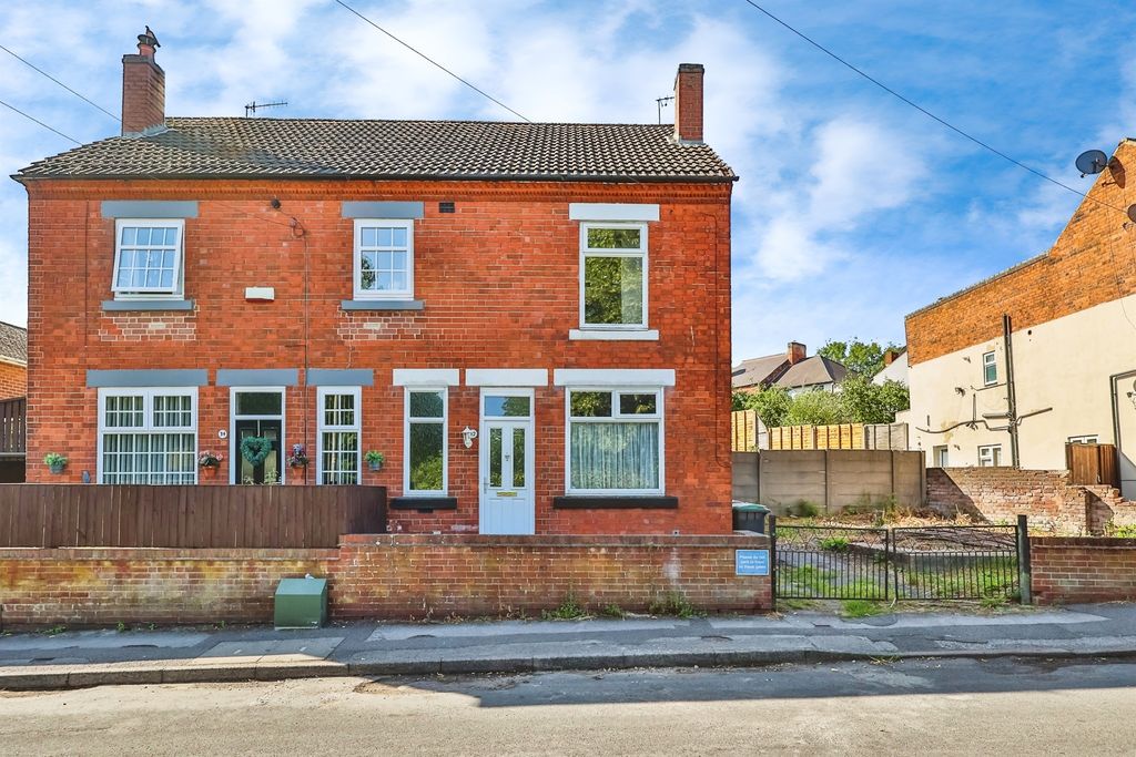 Property photo 1 of 17