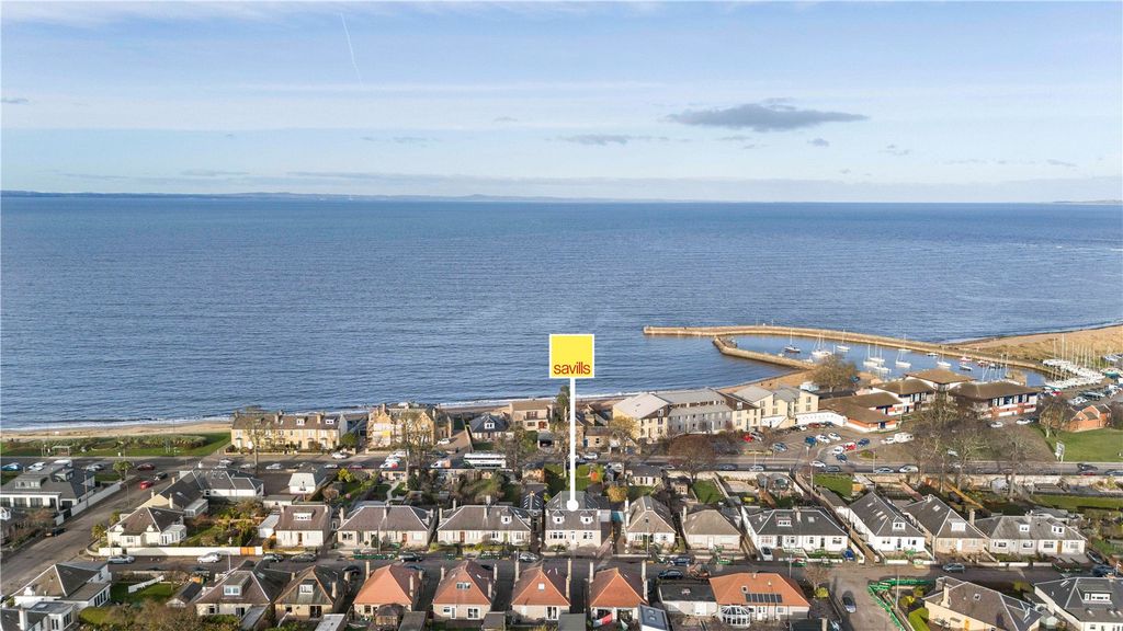 Property photo 1 of 33 Location