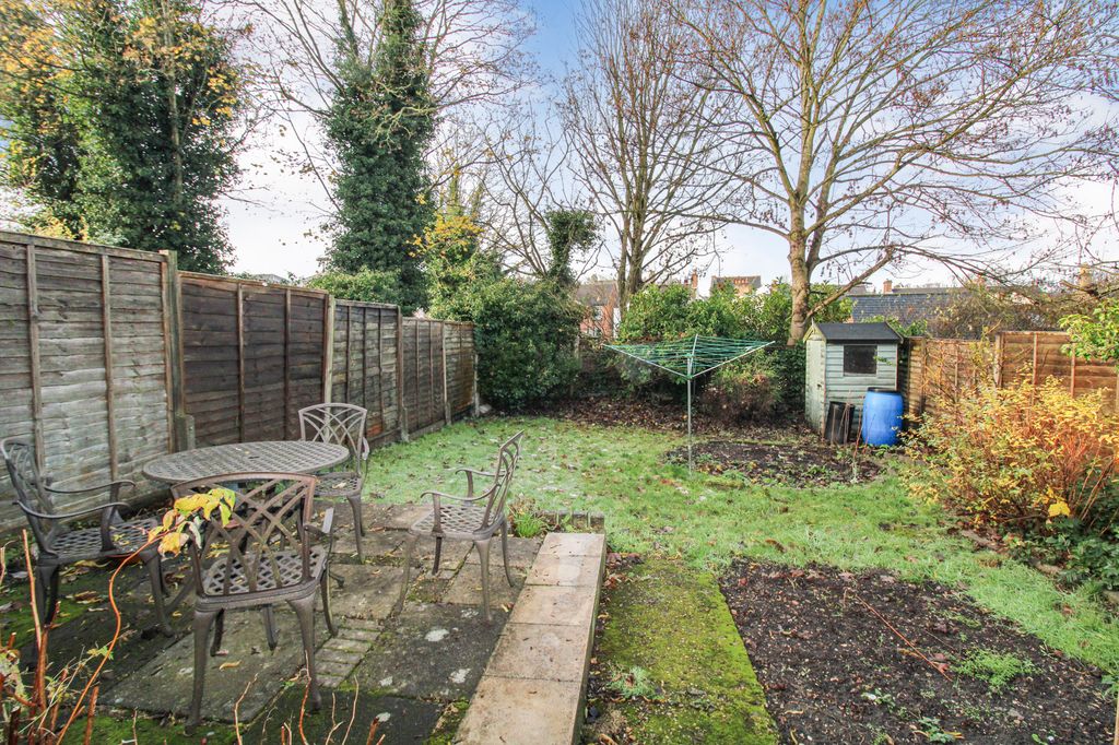 Property photo 3 of 11